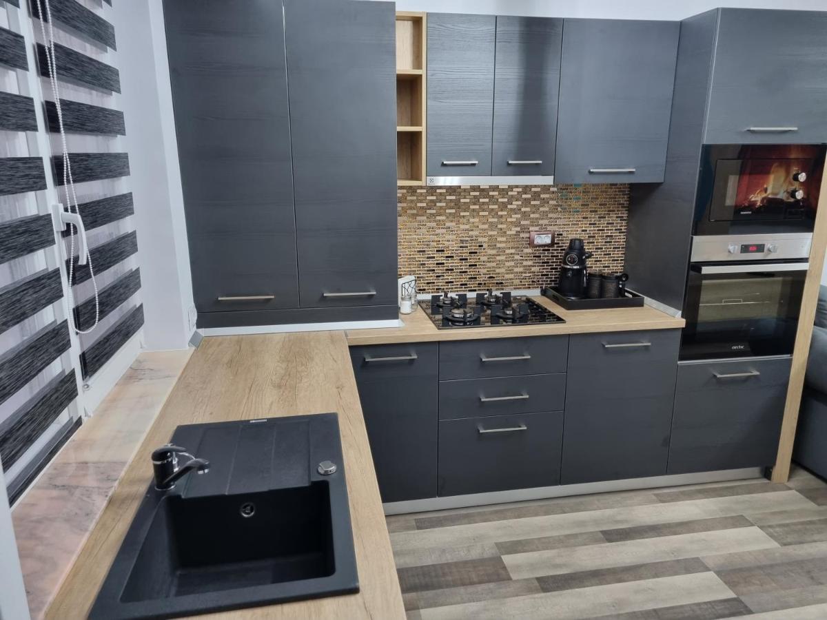 Luxury Apartments Бакеу Екстер'єр фото