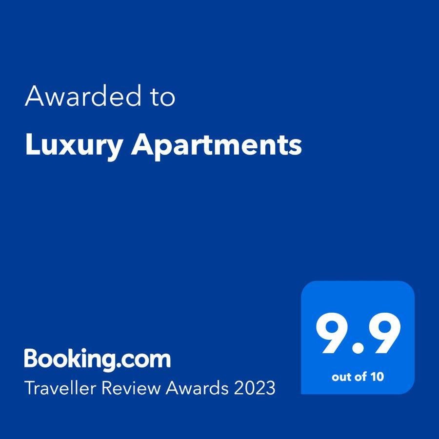 Luxury Apartments Бакеу Екстер'єр фото